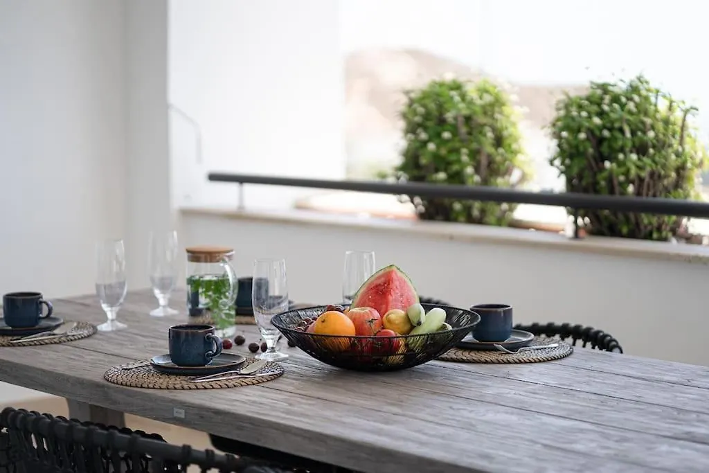 Casa Makas Santa Clara Golf Apartment Marbella
