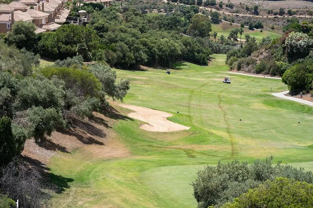 Casa Makas Santa Clara Golf Apartment Marbella